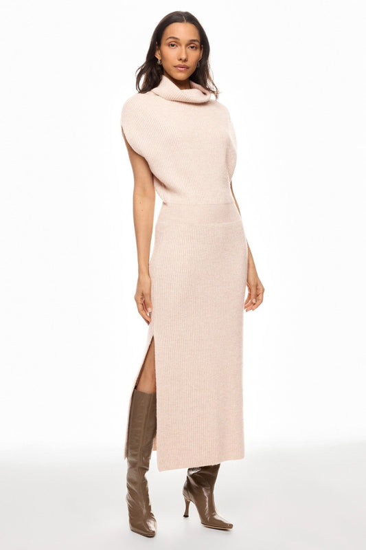 Knit short sleeved maxi dress