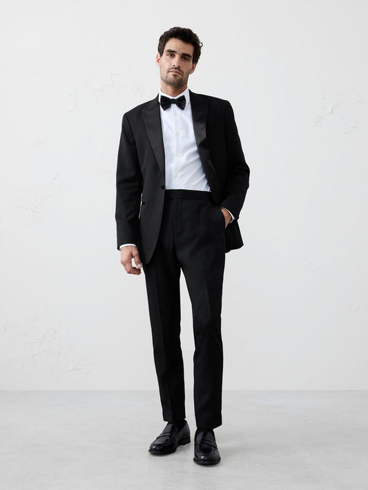 Men's tuxedo suit