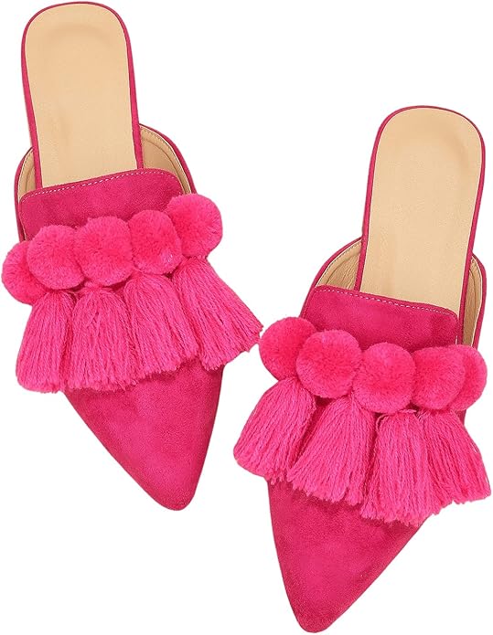 Pink slippers with pompom